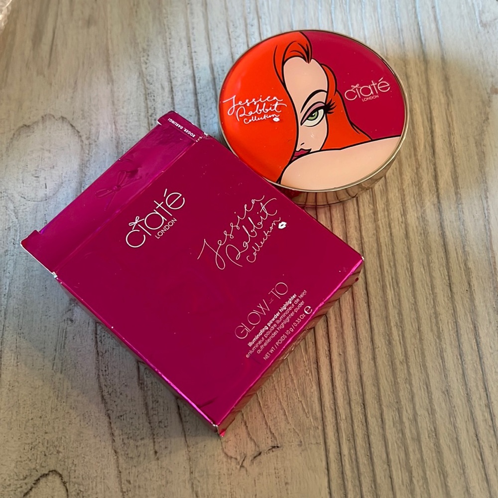 New! Ciate illuminating powder highlighter